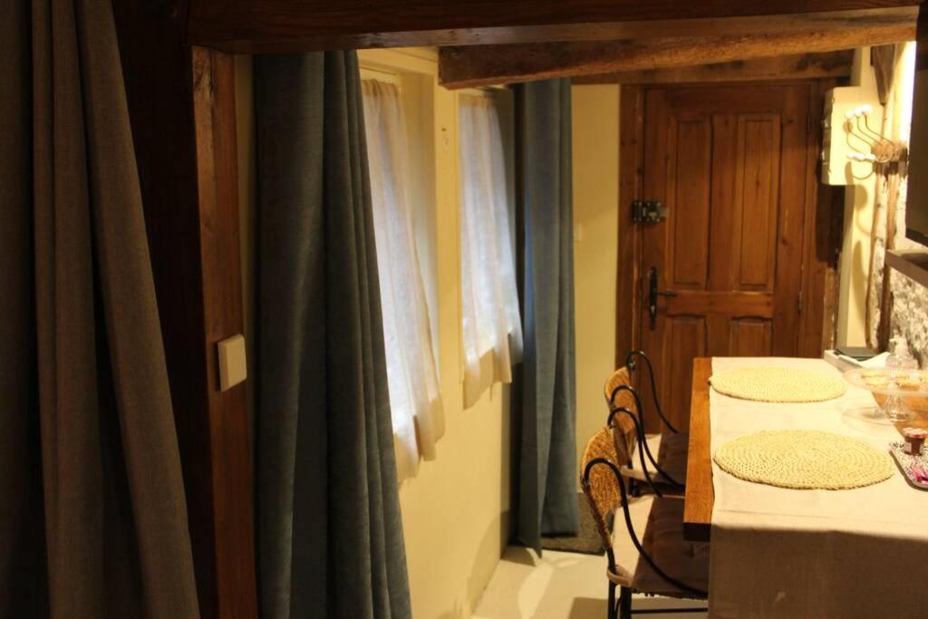 Cosy Studio Place Sainte Catherine أونفلور المظهر الخارجي الصورة